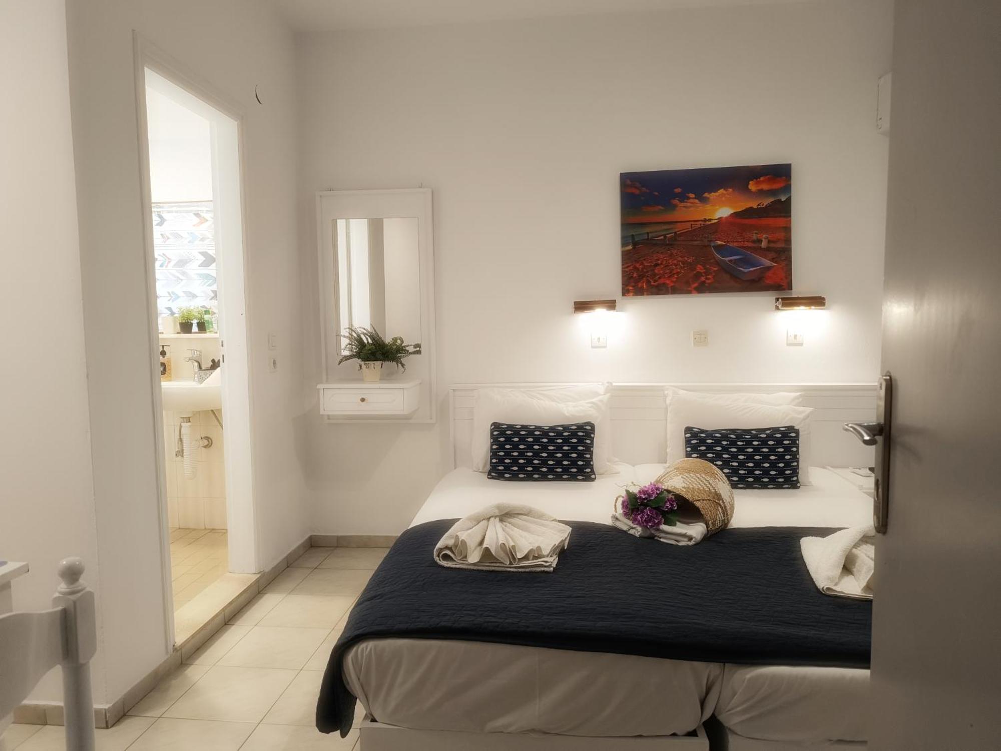 Nautilus City Studios & Apartments Rhodes City Room photo